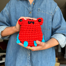 Load image into Gallery viewer, Kurt the Poison Dart Frog Extra Squeezy Crochet kit