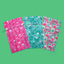 Load image into Gallery viewer, 3-Pack Holiday Gift Bag Set