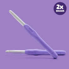 Load image into Gallery viewer, Soli the Red Panda Extra Squeezy Crochet Kit