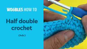 Half double crochet (hdc)