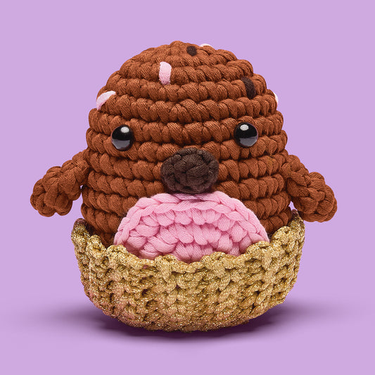 Pierre the Penguin: Sweetie Edition Crochet Kit
