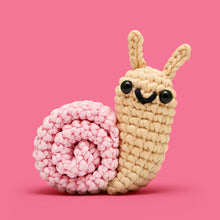 Load image into Gallery viewer, Mimi the Snail Crochet Kit
