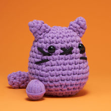 Load image into Gallery viewer, Halloween Cat Crochet Kit
